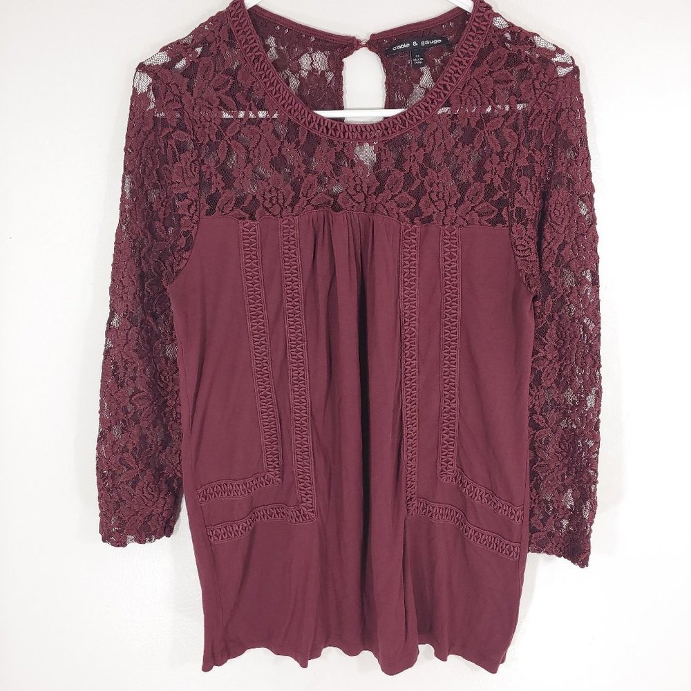 Cable & Gauge Floral Burgundy Flower Laced Flowy Top Size Medium